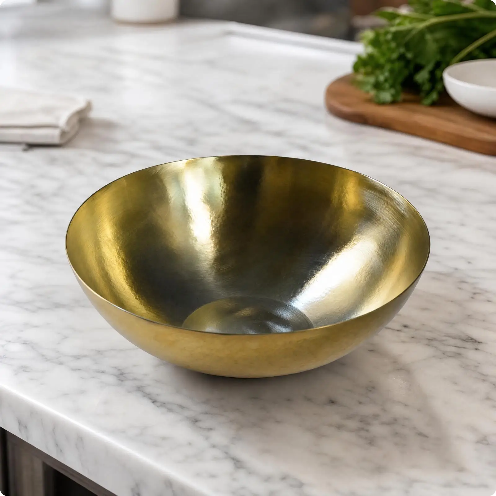 Seamless Copper Mixing Bowl 22cm for Everyday Kitchen Prep Tossing Greens Stirring Batters Serving