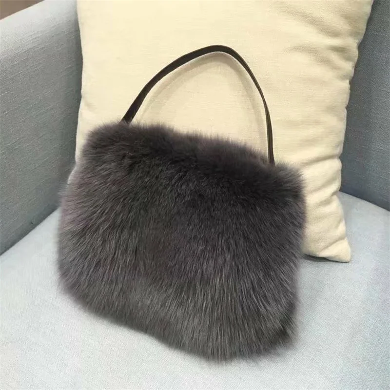 

Luxury Fox Fur Women's Square Shoulder Bag Winter Fluffy Women's Crossbody Bag Soft Fur Plush Women's Handbag Wallet