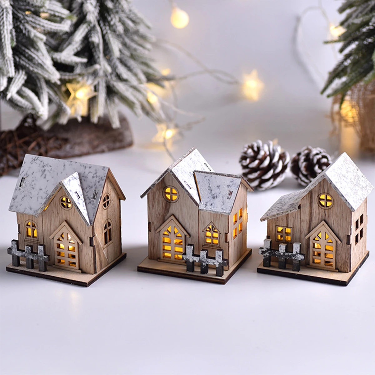 Luces LED de cabañas de madera con decoraciones de árboles linternas DIY navideñas, mini lámparas de regalo con batería en la Mesa del hogar