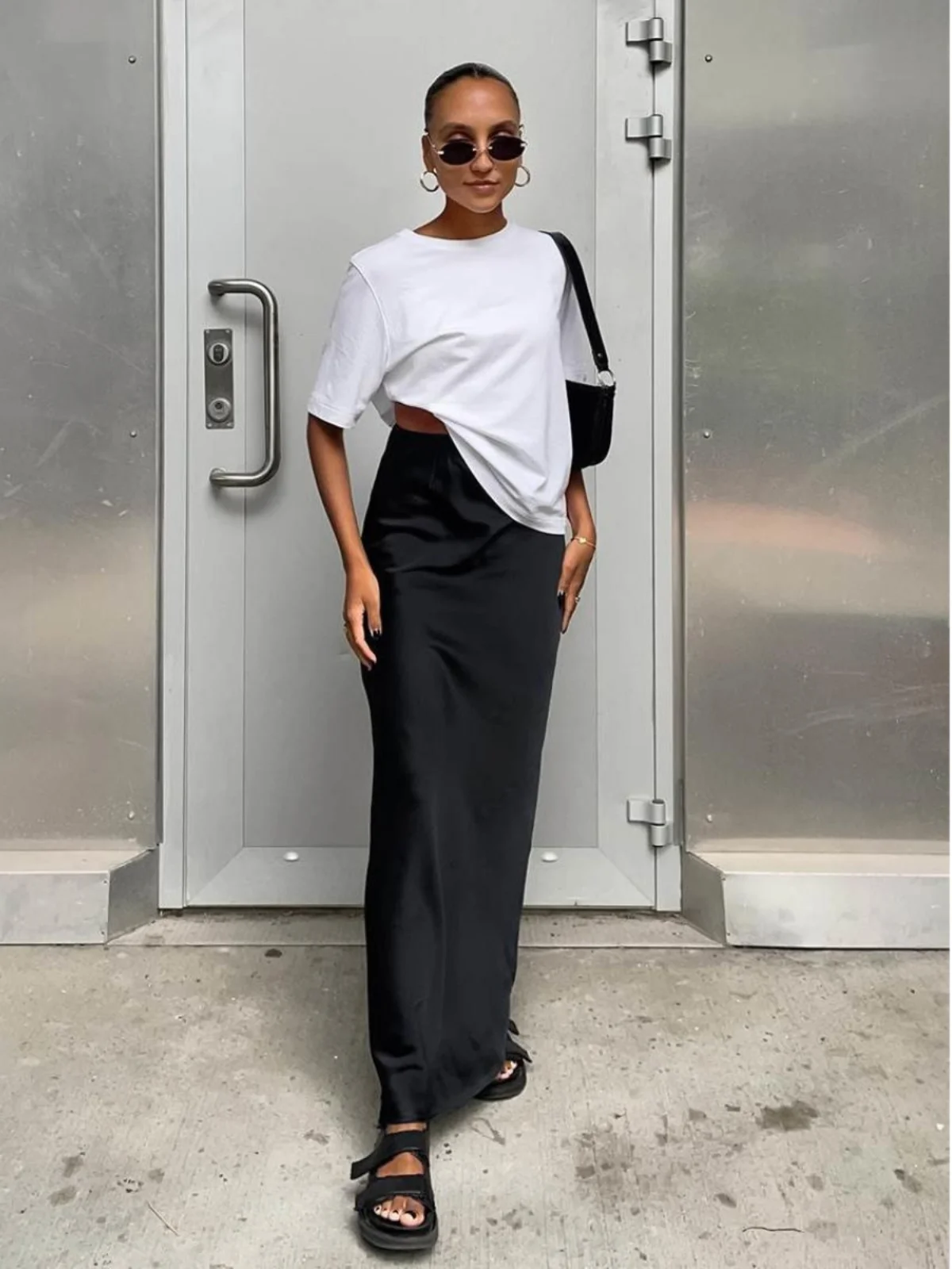 

Шелковая гладкая шелковая юбка длиной до пола. Простая драпированная юбка чистого цвета для поездок на работу. Нежная драпированная юбка Ins Sle Ele.