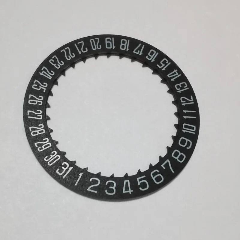 

8215 R Font Watch Детали для кошения Дата День 6 часов Диск календаря Черно-белые часы Подходит для механизма 8215 Замена аксессуаров