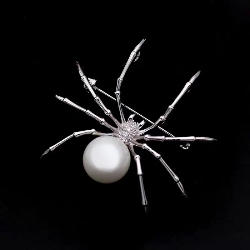 Punk Personalized Black Pearl Spider Brooches For Women Men Creative Clothes Scarf Accessories Brooch Metal Pin Party Jewelry