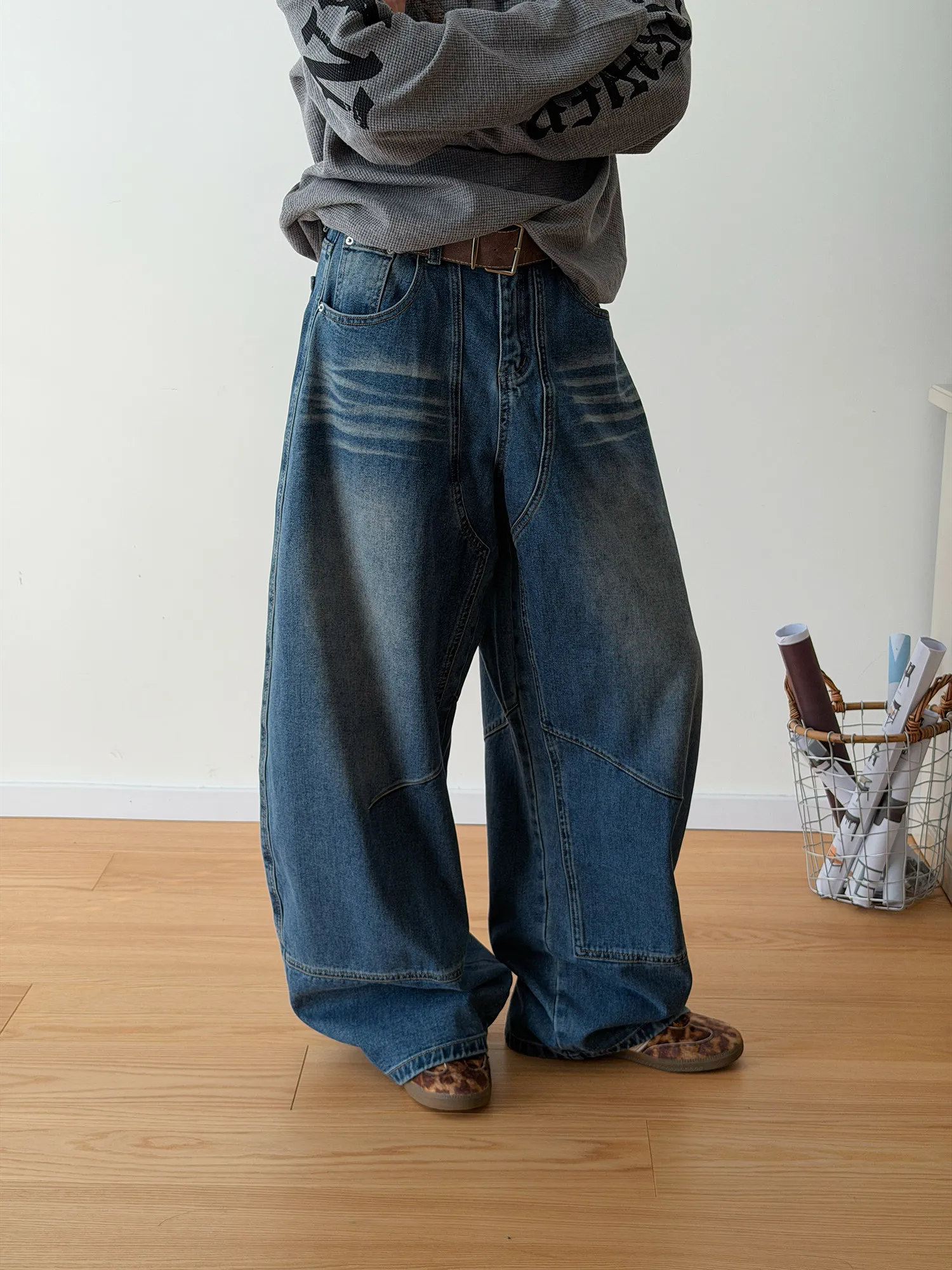 

Мужские джинсы в стиле ретро: американские, широкие, прямые, с эффектом потертости, модные, синие, повседневные, в пол, для уличного стиля