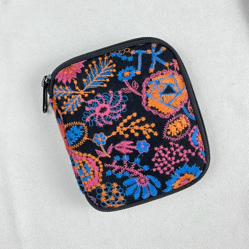 

DIY Handmade Short Fabric Pen Bag Protective Cover with 4-Hole Zipper for Stationery Organization