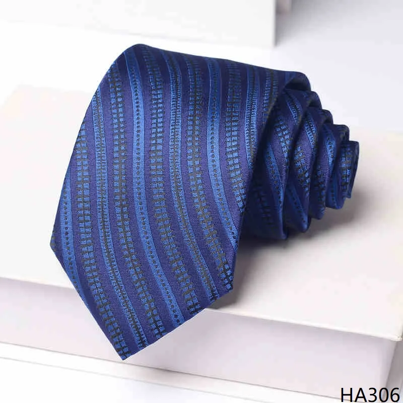 عالية الجودة الأزرق الداكن غرامة شريط عمودي التعادل للرجال الملابس الرسمية قميص الأعمال اكسسوارات 8 سنتيمتر واسعة اليدوية معقود التعادل #4