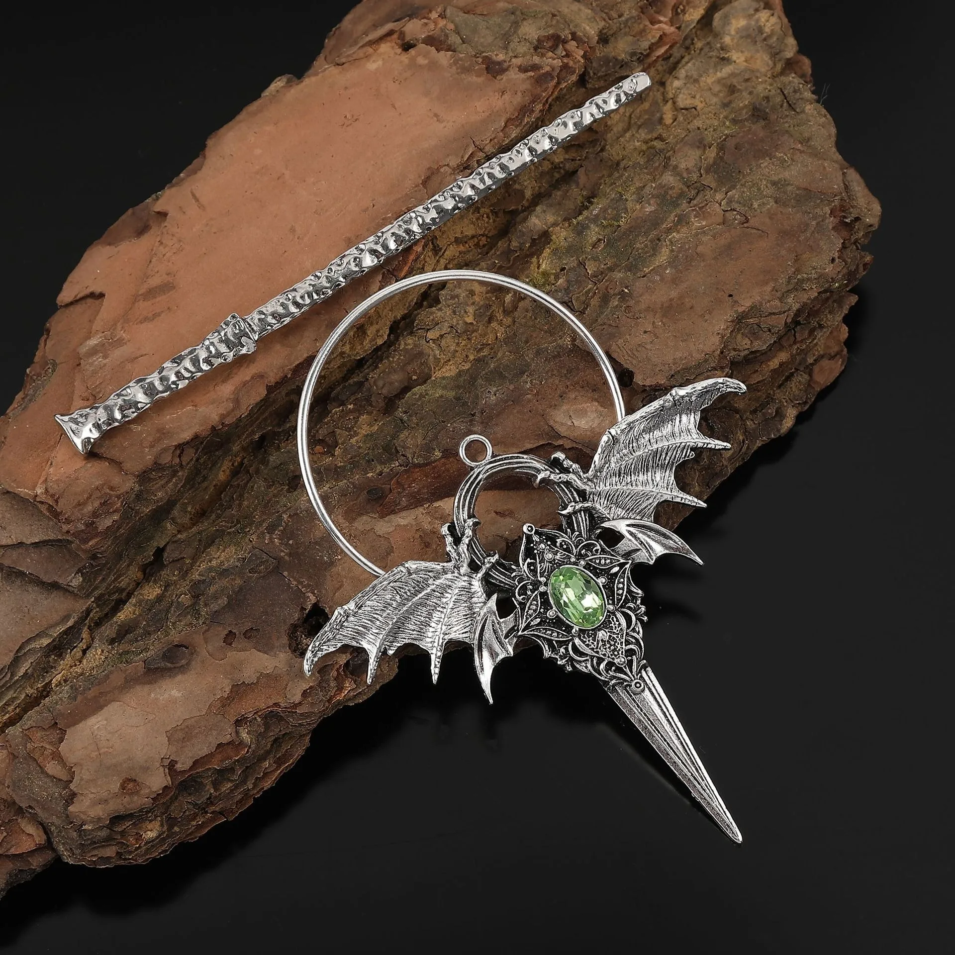 Klips do włosów damski ze stopu, z kolorowymi kamieniami szlachetnymi, motywem skrzydeł, w stylu hip-hop punk, kreatywny design, idealny na imprezy, bankiety, festiwale muzyczne, akcesorium do włosów.