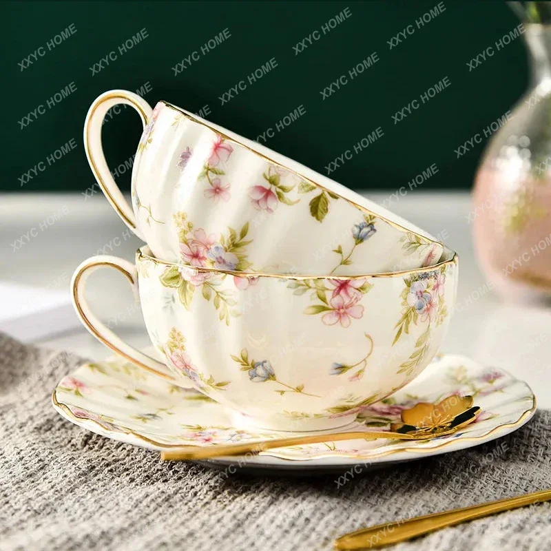 Ldyllic Flowers Tea Set Ceramic Coffee Cup Suit British Style High-Grade Bone China Golden edge Tea Cup And Saucer With A Spoon