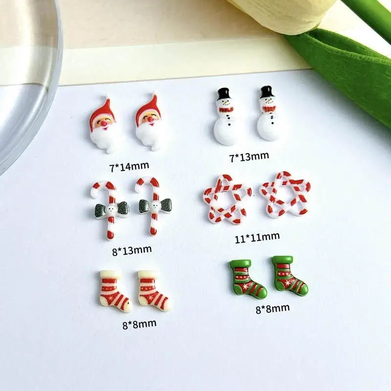 30PCS Cartoon Painted Christmas Stocking Snowman Nail Charms Cute Kind Santa Claus Resin Christmas Style Nail Art Decoration DIY