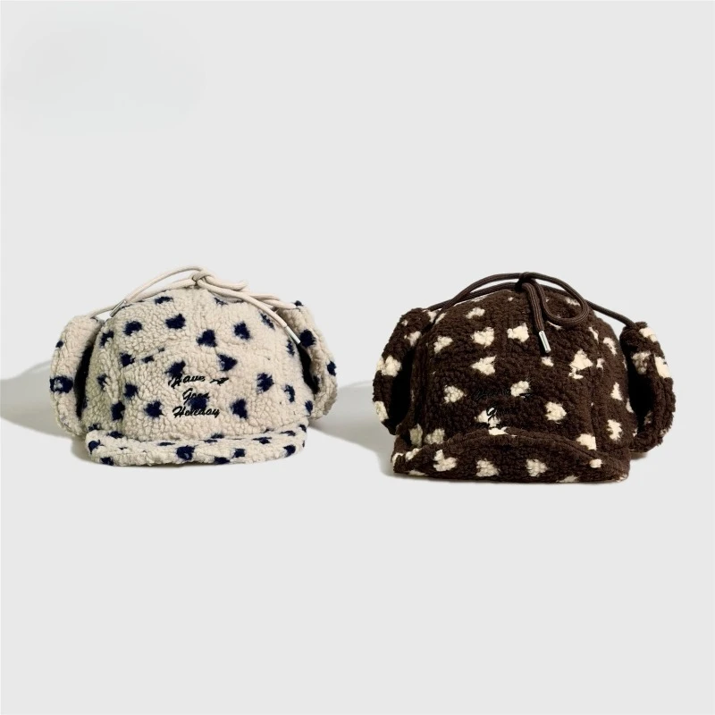 Koreanische Version Polka Dot Plüsch Baseballkappe für Männer und Frauen, Bombermütze, Winter Lammwolle, warm, Outdoor, Ohrenschutz, Pilotenmütze – Detail 2