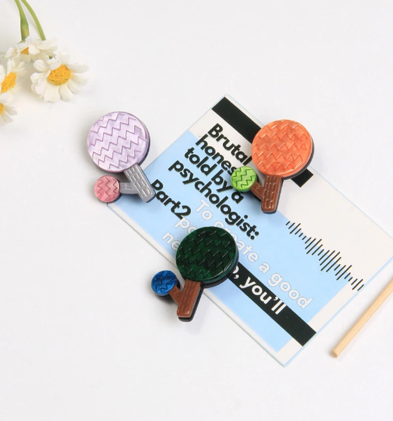 

Cute mini flower brooch, high-end acrylic chest decoration wholesale jewelry accessories