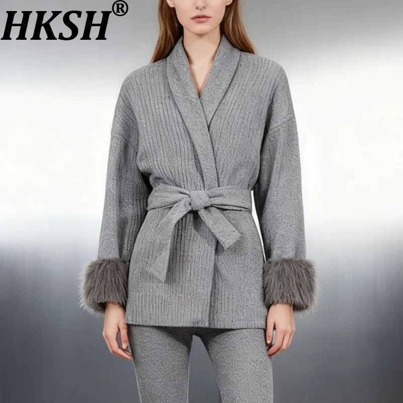 

HKSH 2023, осеннее новое женское шерстяное пальто с отложным воротником и поясом, меховые манжеты, французская элегантная модная элитная модная куртка HK14043