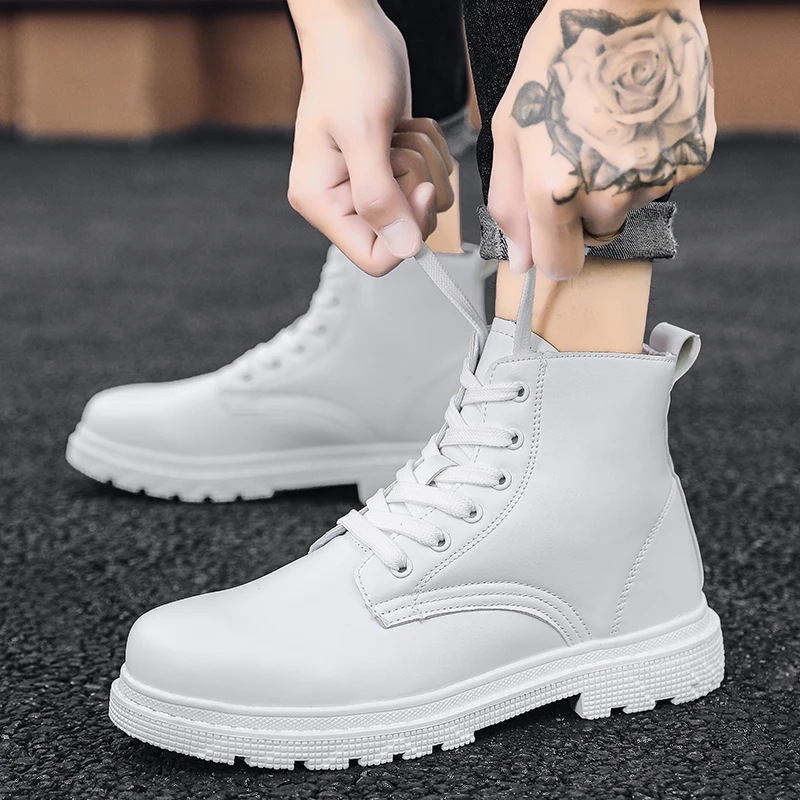 Cowboy Boots 2022 Cool Mens Designer Luxury Street Male Casual Platform Shoes for Men Ankle Chelsea Leisure White Leather Boots