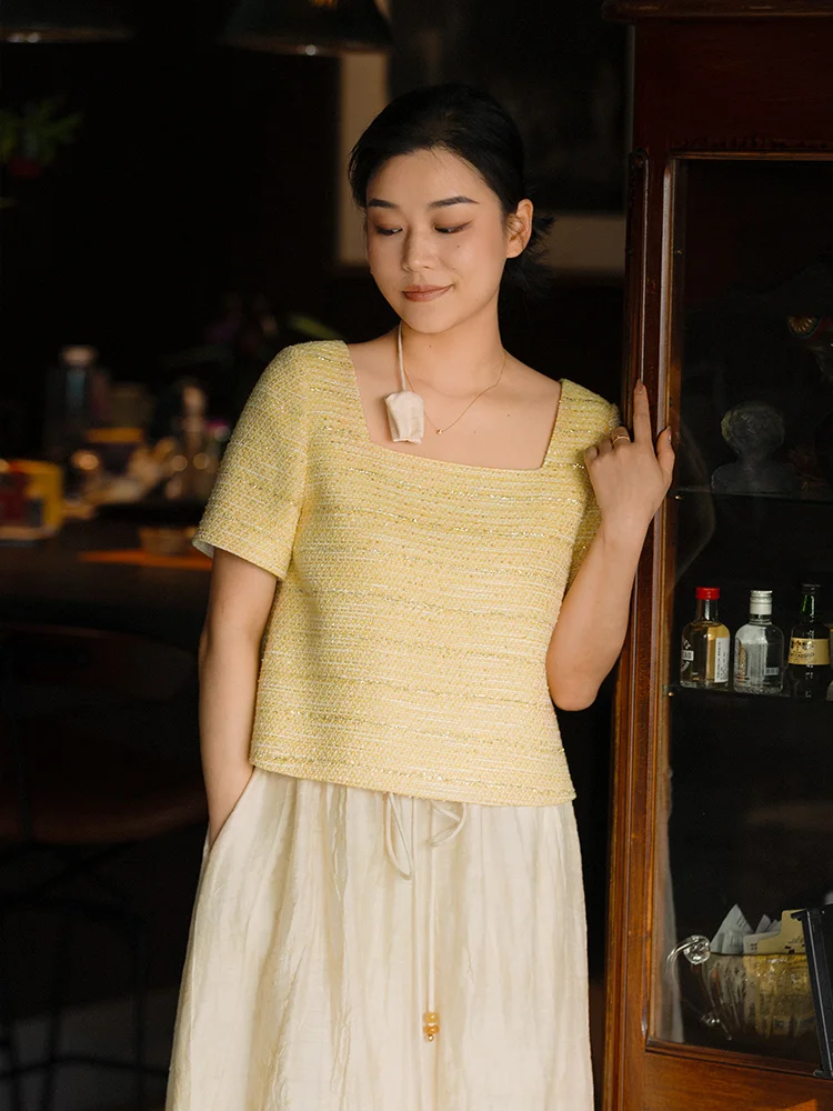 

Женская весенняя одежда Cleanfit: шерстяное платье с квадратным вырезом, силуэт А-силуэт, смесь полиэстера и хлопка, коллекция 2024