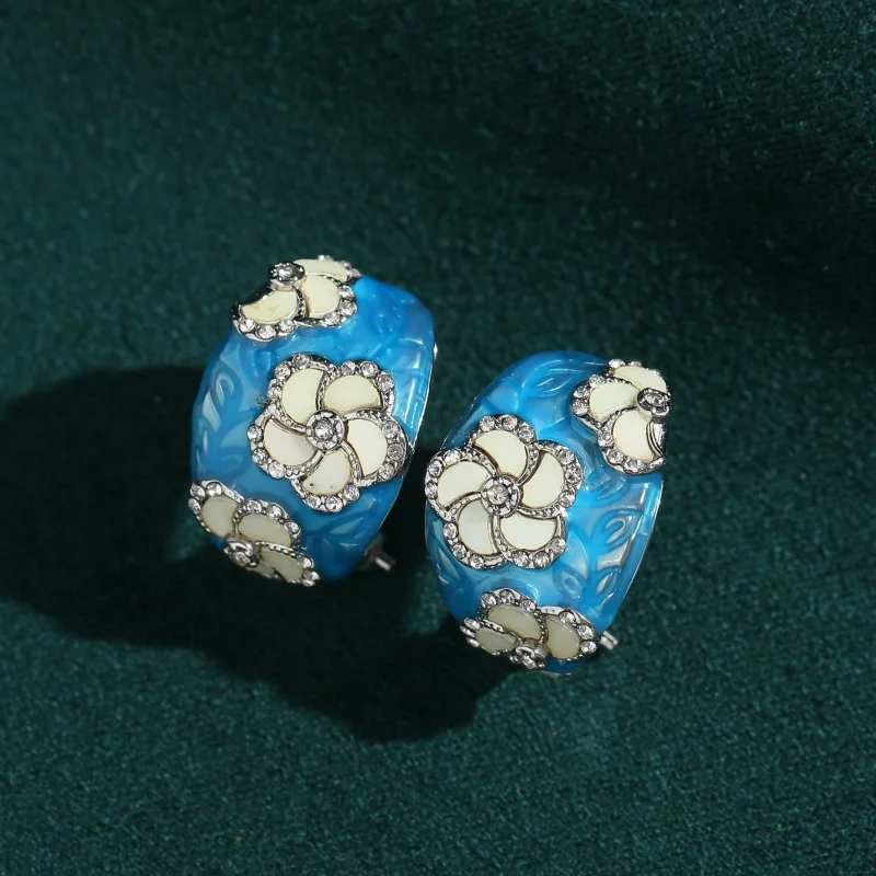 

Vintage Blue Enamel Shell Earrings Rhinestone Inlaid Flower Gold Color Trendy Art Deco Jewelry For Woman Luxury Brand Gift