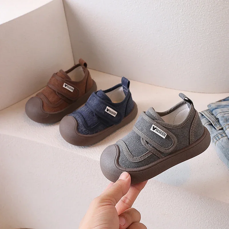 Childrens Canvas Shoes 2024 New Fashion Spring and Autumn Boys and Girls Low Top Board Shoes Soft Baby Denim Shoes