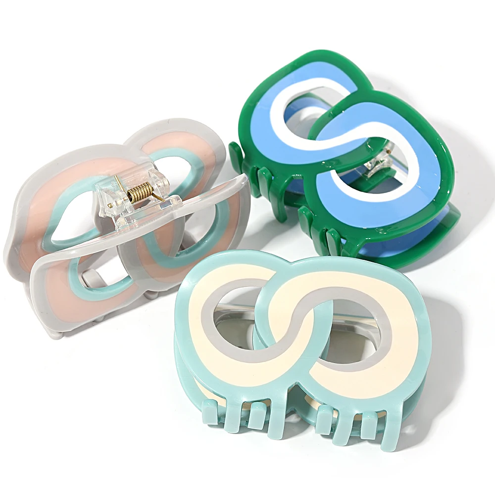 

AENSOA Mobius Ring Ties Multi-layer Color Contrast Claw Clip For Women INS Creative Popular Cool Acrylic Hair Accessories Summer