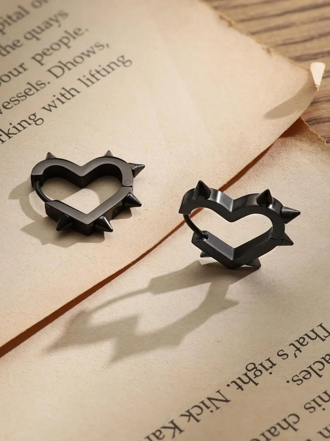 

Huggie Hoop Spike Heart Earrings, Gothic Punk Grunge Emo Y2k Earrings, Goth Jewelry, Christmas Jewelry Gift for Women Men Gifts