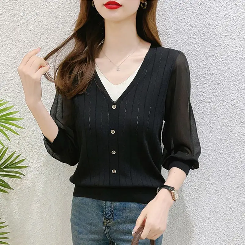 Female Clothing 7/4 Sleeve Spring Autumn New Tops for Women's V-Neck Loose Thin Ice Silk Knitted Button Patchwork Pullover