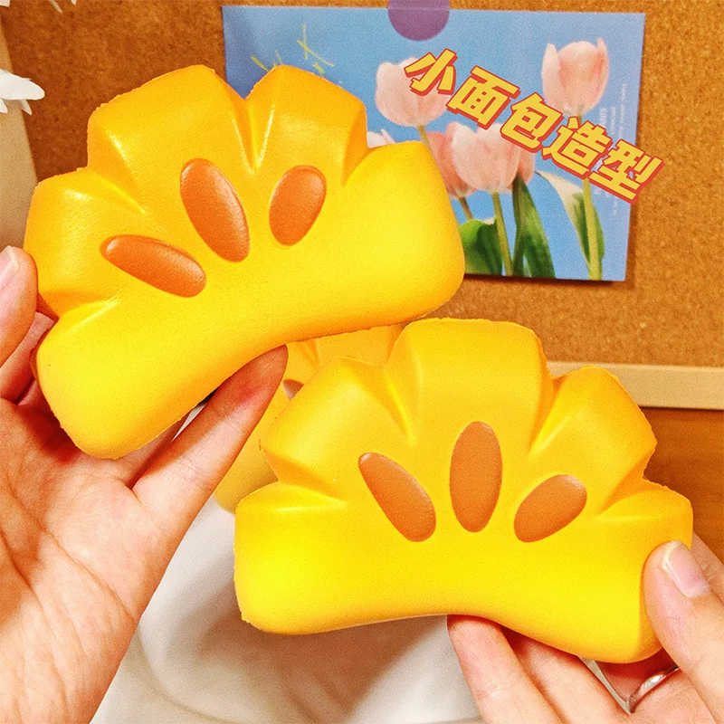 จําลองขนมปัง PU ช้า Rebound ของเล่นมินิขนมปังน่ารัก CHESTNUT ขนมปังบีบนุ่มความเครียดบรรเทา Vent ผู้ใหญ่สํานักงาน Fidget ของเล่น