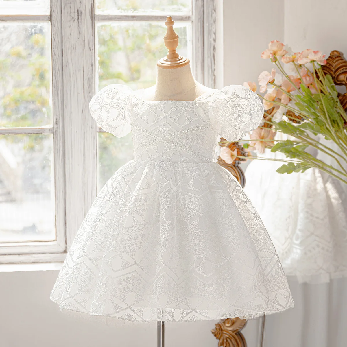 

Elegant Dress For Girl White Wedding Bridesmaid Princess Dress Girls First Communion Gown Birthday Party Baptism Pageant Dress