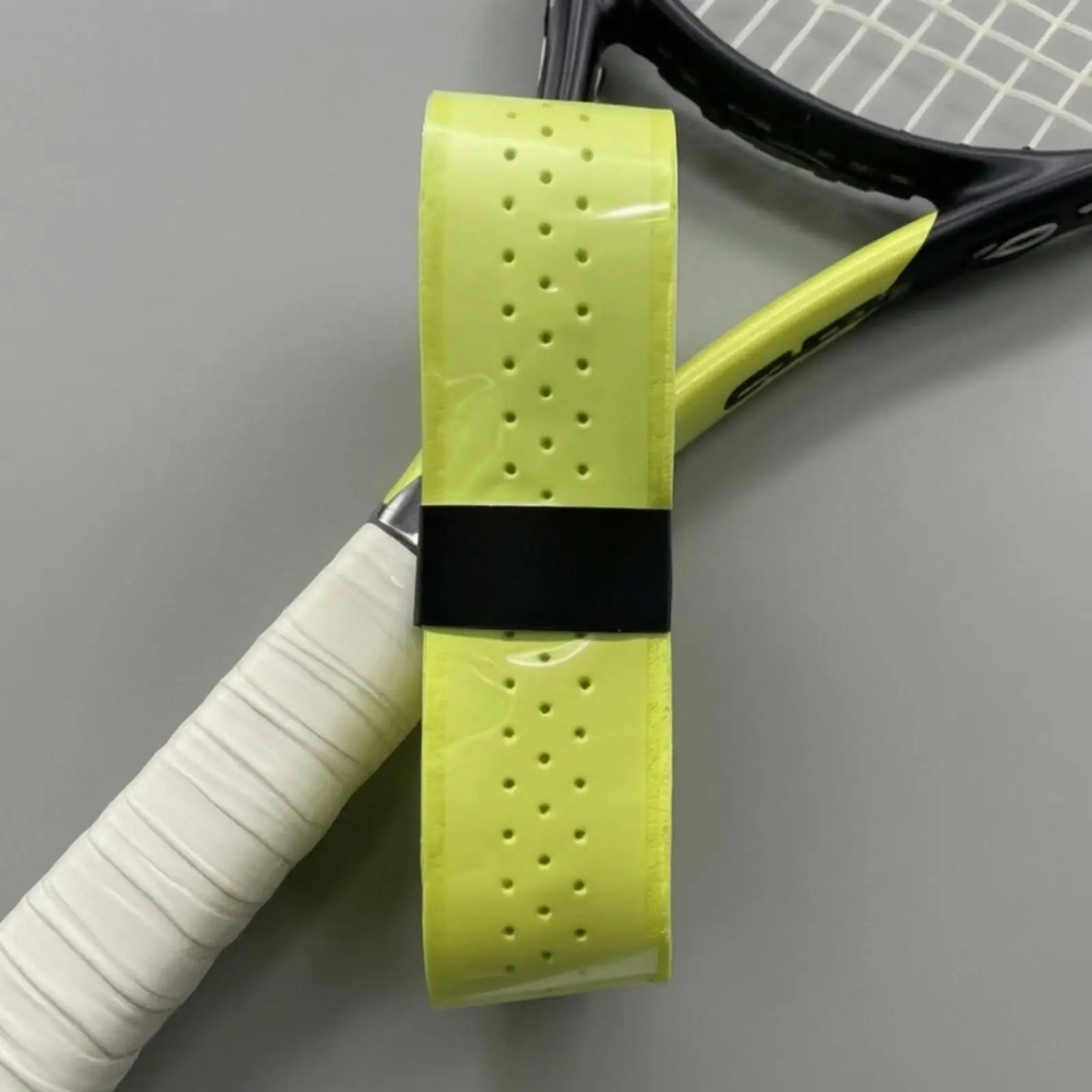 Comfortable PU Tennis Grip Tape for Badminton Pickleball Racket Wrap with Ventilation Holes Durable