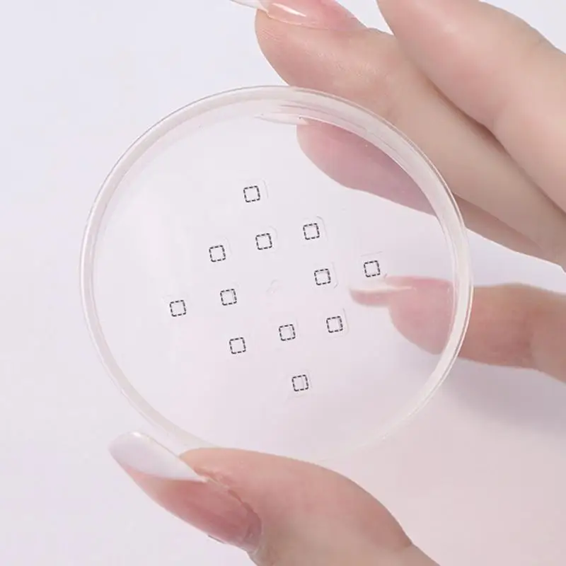 Barattolo per cipria in polvere da 5 g con scatola vuota ricaricabile a soffio con coperchio a griglia per setaccio Contenitore cosmetico Custodia per imballaggio in plastica Strumento per il trucco