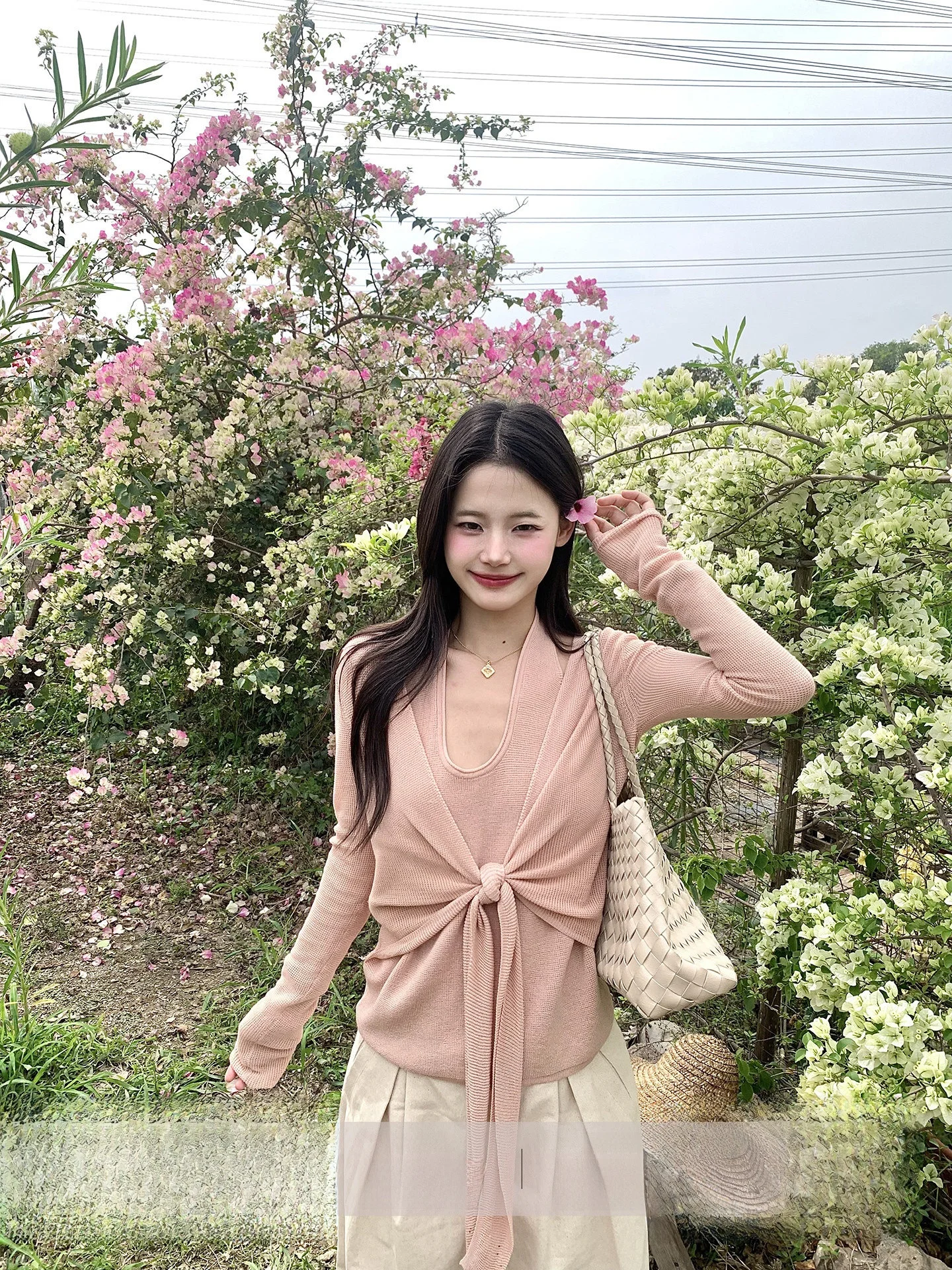 

Розовый вязаный приталенный жилет для женщин, весна-лето, с имитацией двойки, с поясом, очень красивый, с завязками, открытый кардиган