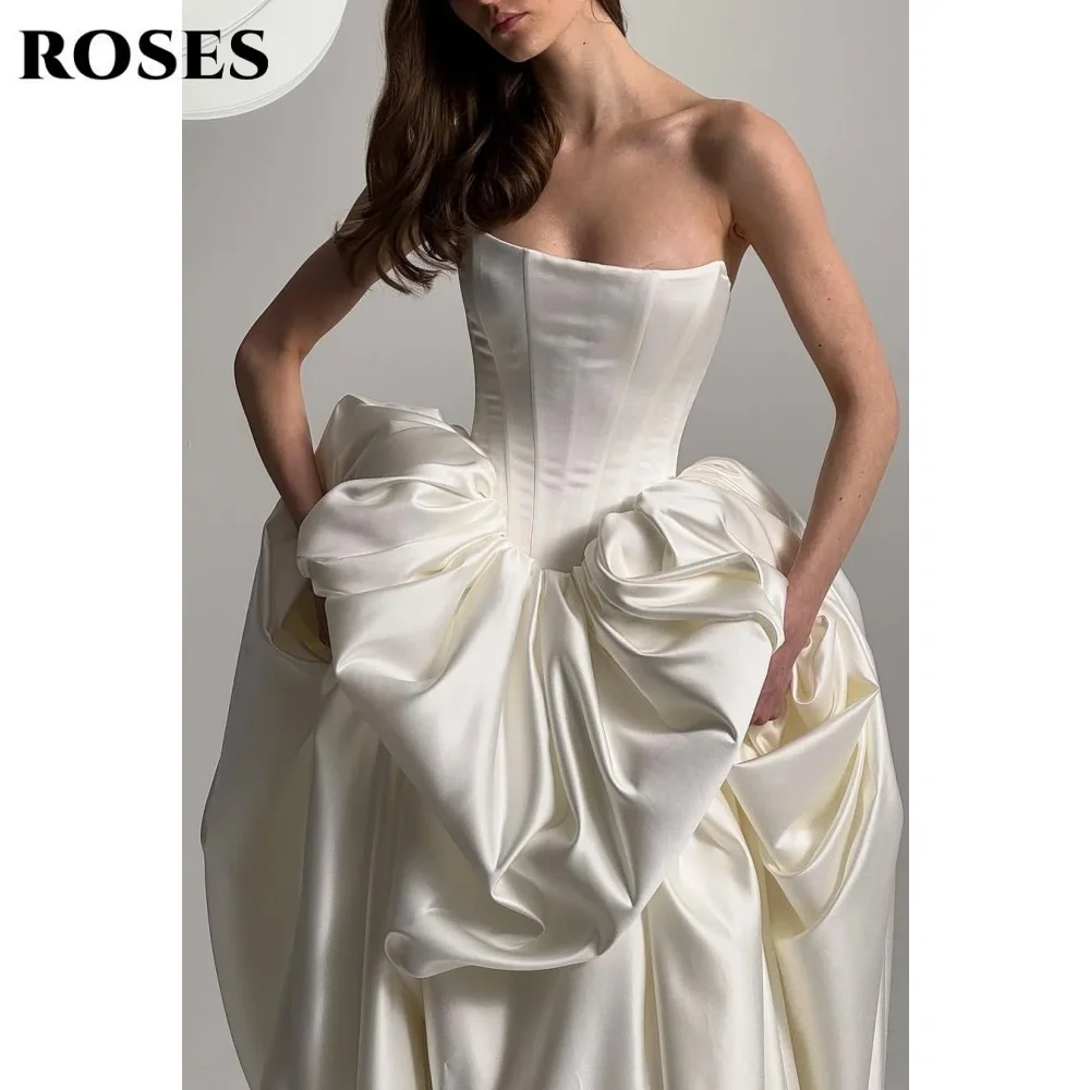 

ROSES Простое белое трапециевидное платье 프롬 드레 для вечеринок без бретелек Простое платье для выпускного вечера без рукавов со складками Атласное платье для выпускного вечера по индивидуальному заказу