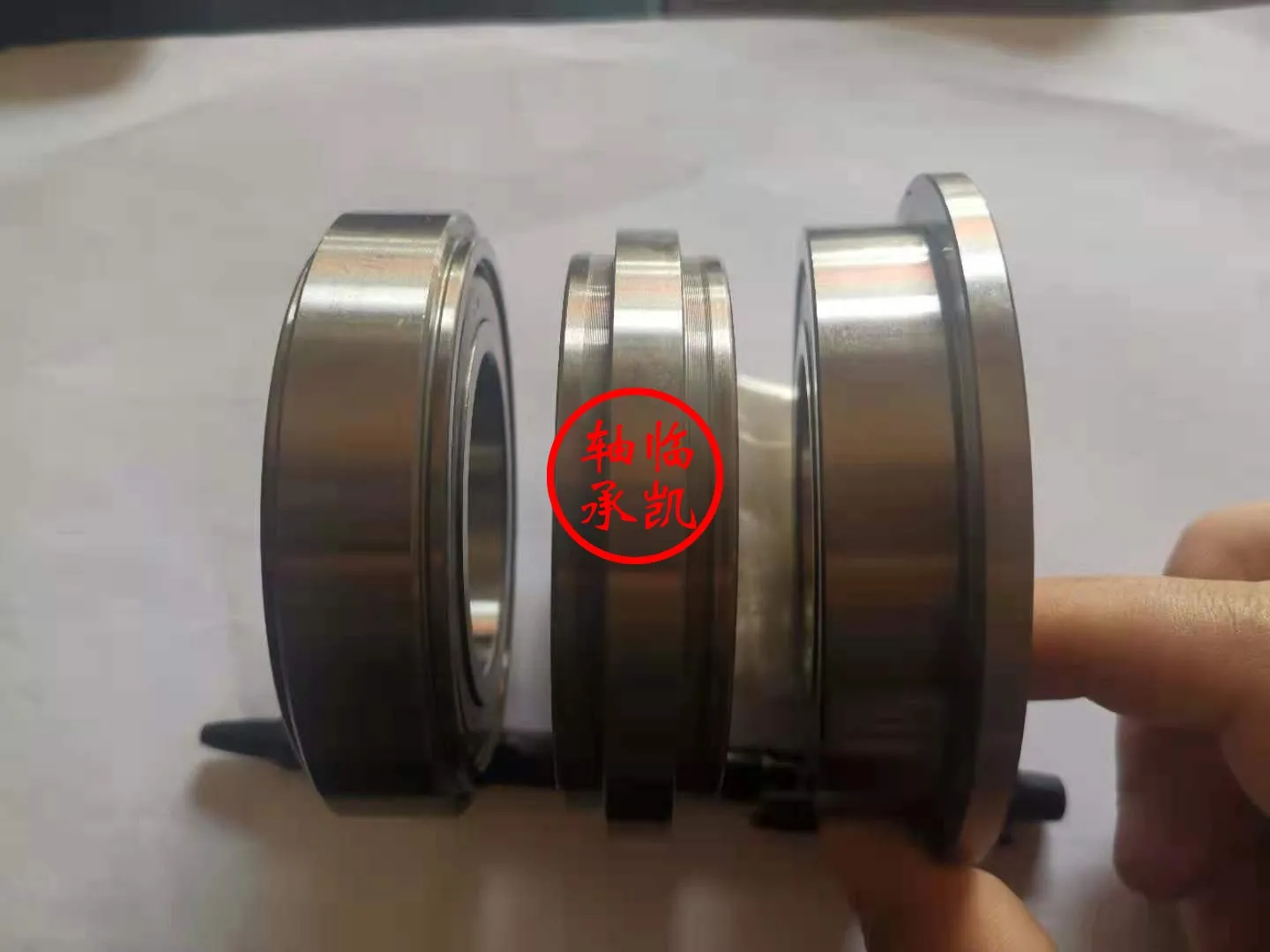 QJ4580ZV Automotive steering machine bearings 45×80/92×20 45×84×20/15 45×84×20/8