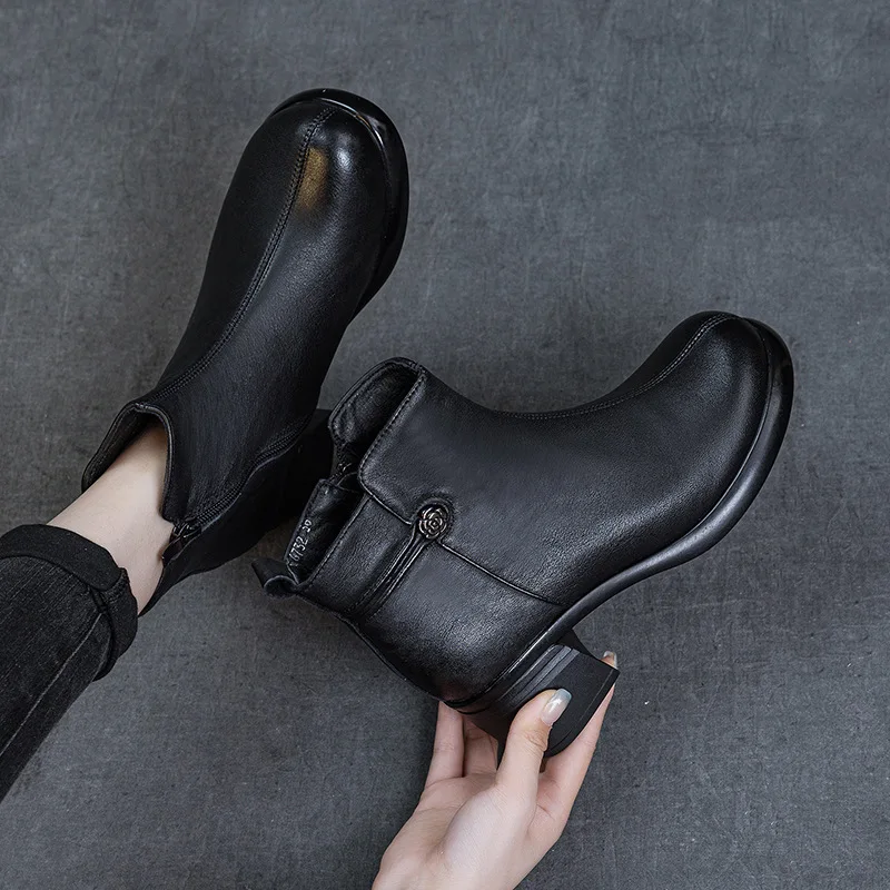 

2025 New Women's Suede Ankle Boots - Chunky Heel Comfort Booties with Decorative Buttons & Soft Leather, Winter Fashion Boots