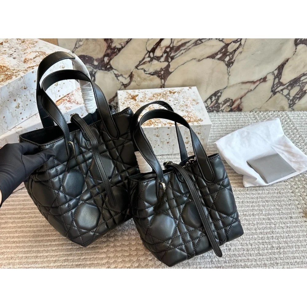 

Женская сумка-тоут из натуральной кожи 2026: элегантная, простая, вместительная, для шопинга и повседневного использования, портативная, для работы и отдыха