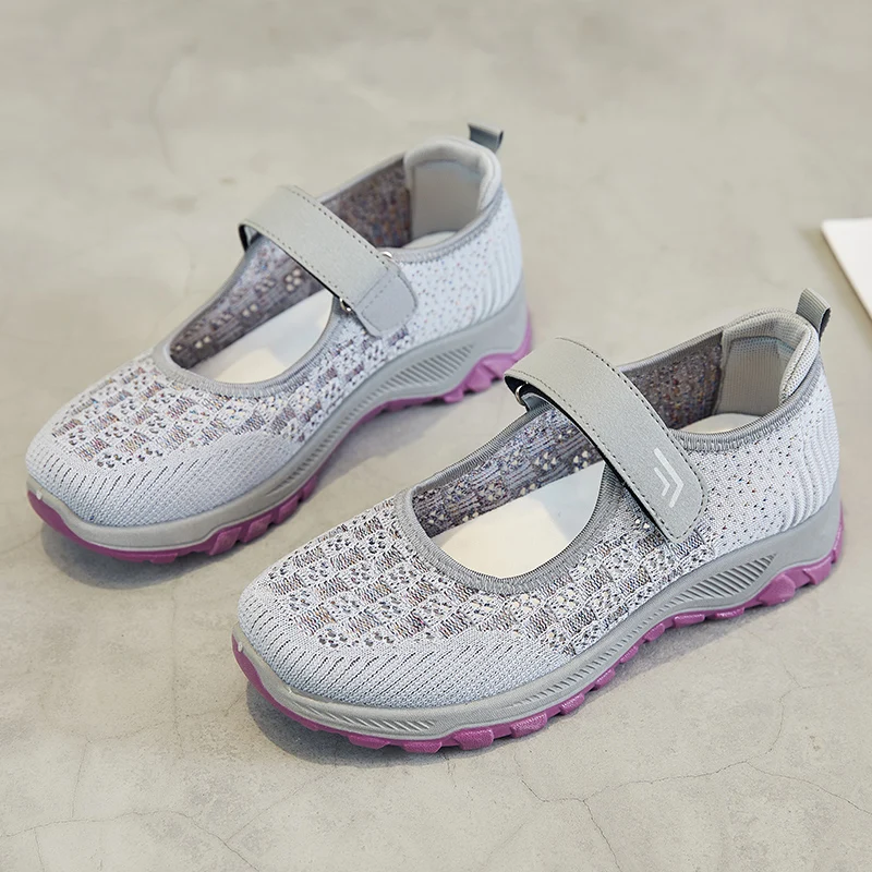 

Women's Gray Sports Shoes Breathable Mesh Anti Slip Walking Shoes Lightweight and Comfortable Sole Fashionable Casual Shoes 2025