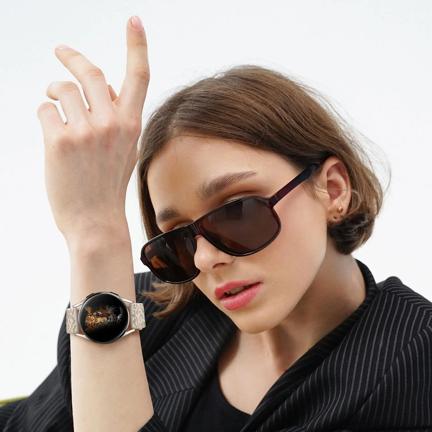 삼성 갤럭시 워치 7/6/5/4/FE 40mm 44mm/갤럭시 워치 6 클래식 43mm 47mm/5 Pro 45mm/4 클래식 42mm 46mm, 20mm 여성용 시계 스트랩용 레오파드 무늬 밴드