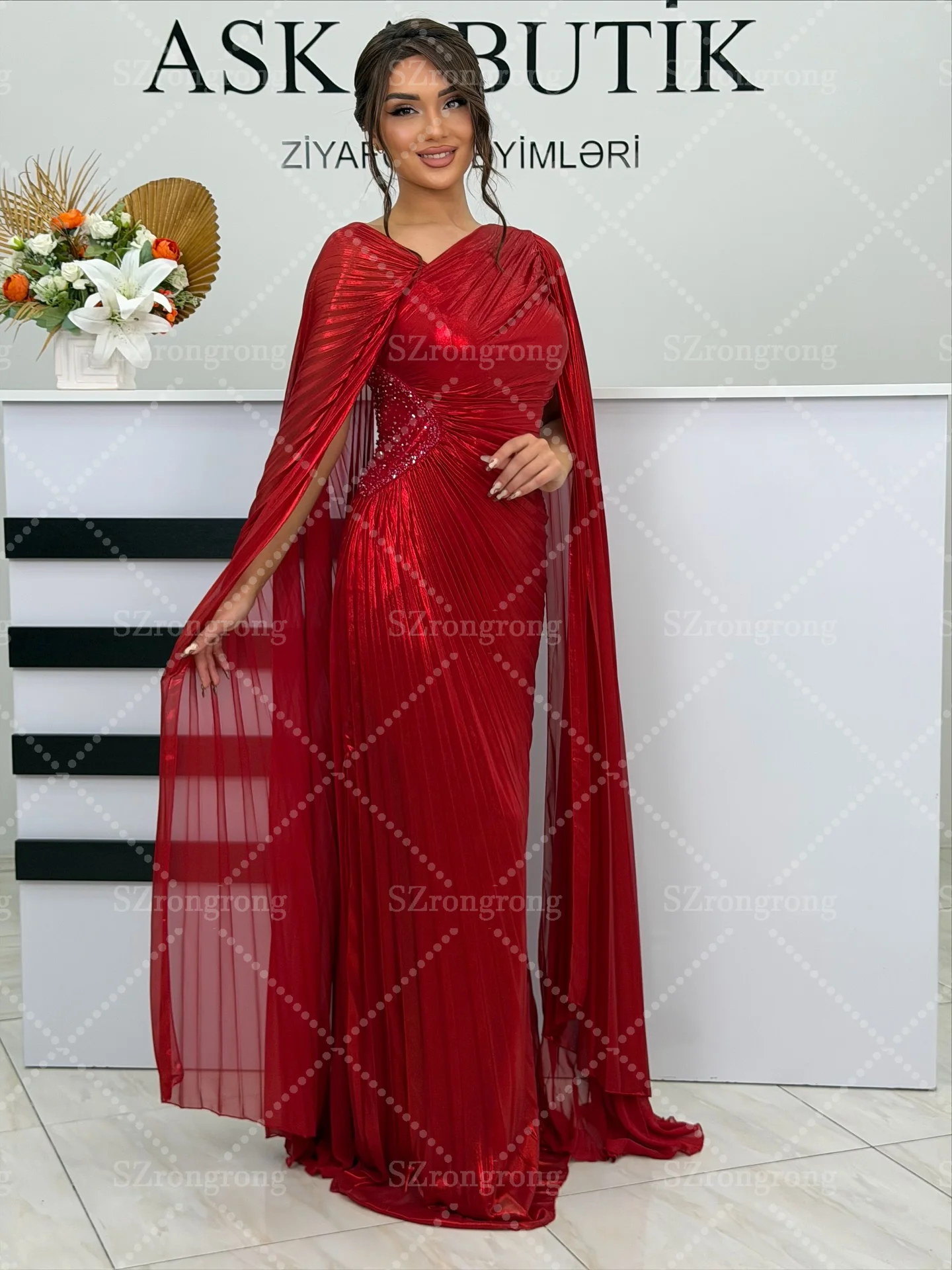 Vestido árabe saudí hecho a medida, vestido de noche plisado de crepé de Jersey escalonado, vestido de fiesta largo con cuentas sin espalda y tren