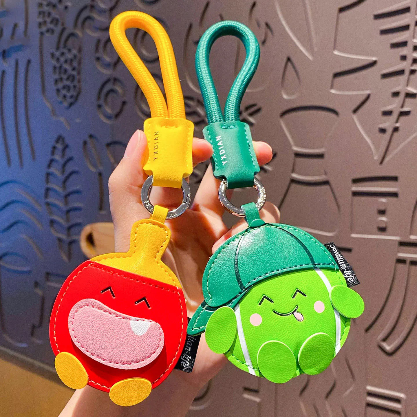 Cute Leather Ball Sport Green Hat Tennis Doll Key Chain Tongue Sticking Out Squinting Smile Badminton Table Tennis Racket Keyfob