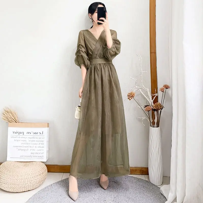 2024 Spring/Summer New Women's Solid Color Over Knee Dress Simple and Slim Fit Showcasing Slender Temperament Mesh Long Dress