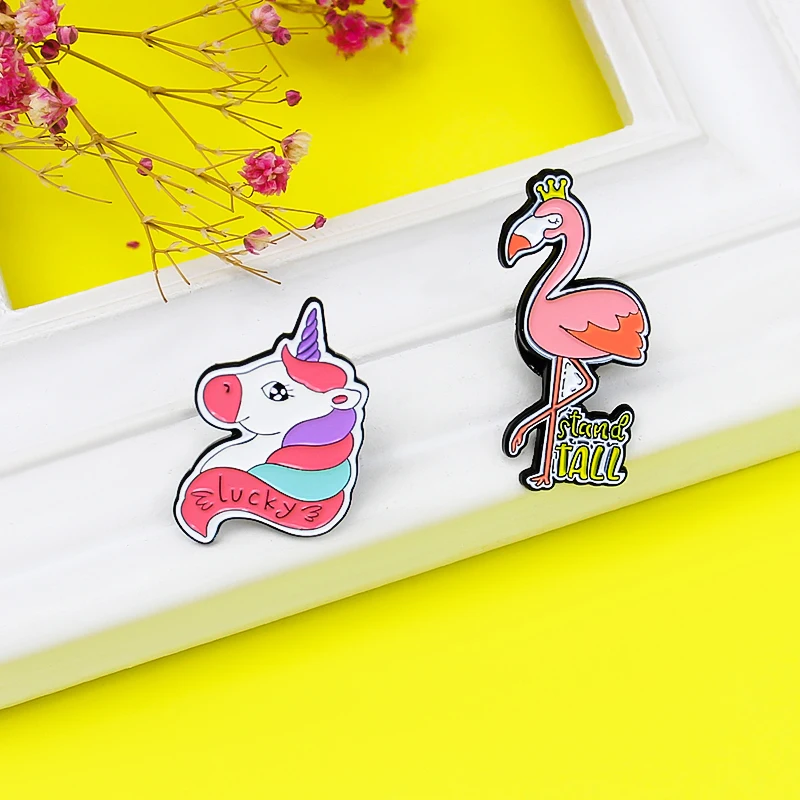 

Pink Flamingo Lucky Unicorn Brooches Stand TALL Flamingo Queen Lucky Animal Custom Enamel Pin Brooch Lapel Badge Fashion Jewelry