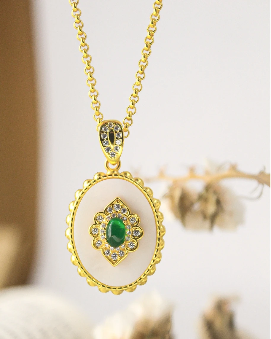 

Free Drop Shipping Ins Fashion 18K Gold Plated White Enamel Green Jade Emerald Oval Pendant Long Rope Chain Necklace For Women