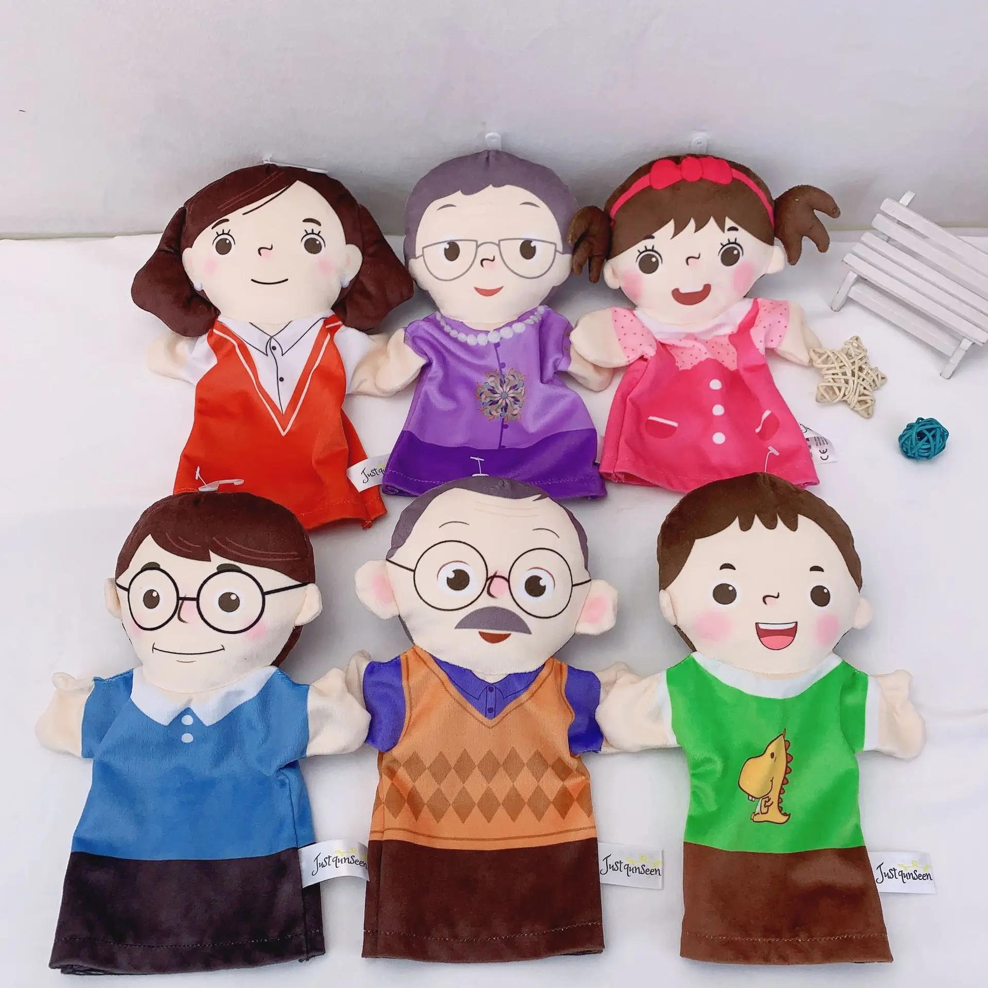 25 cm Familie weiche Plüschpuppe Papa Mama Bruder und Schwester Plüschpuppe Lernspielzeug Kawaii Handfingerpuppe