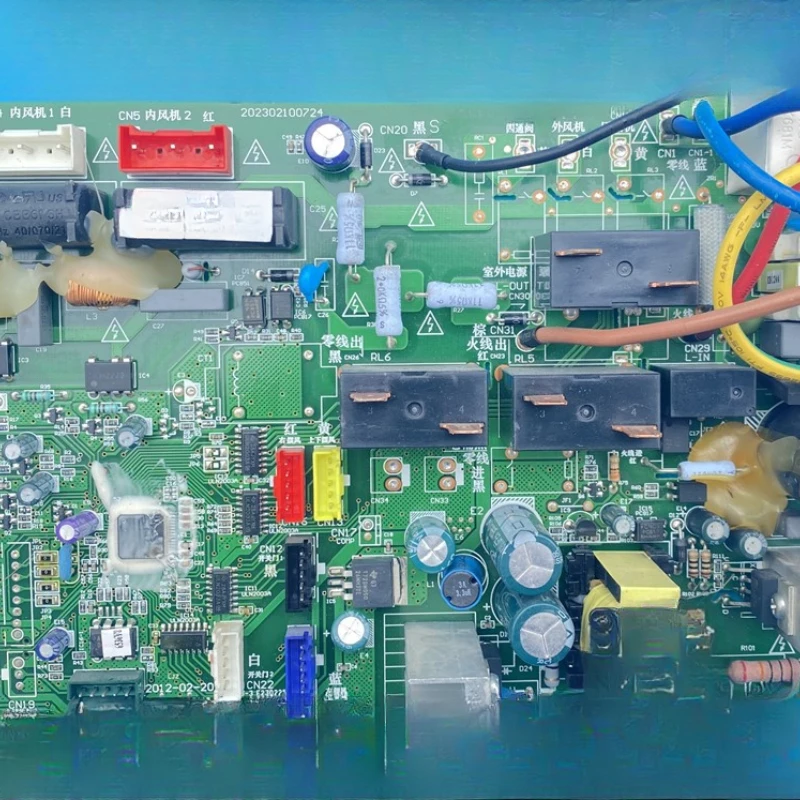 

Air conditioner main board computer frequency conversion internal