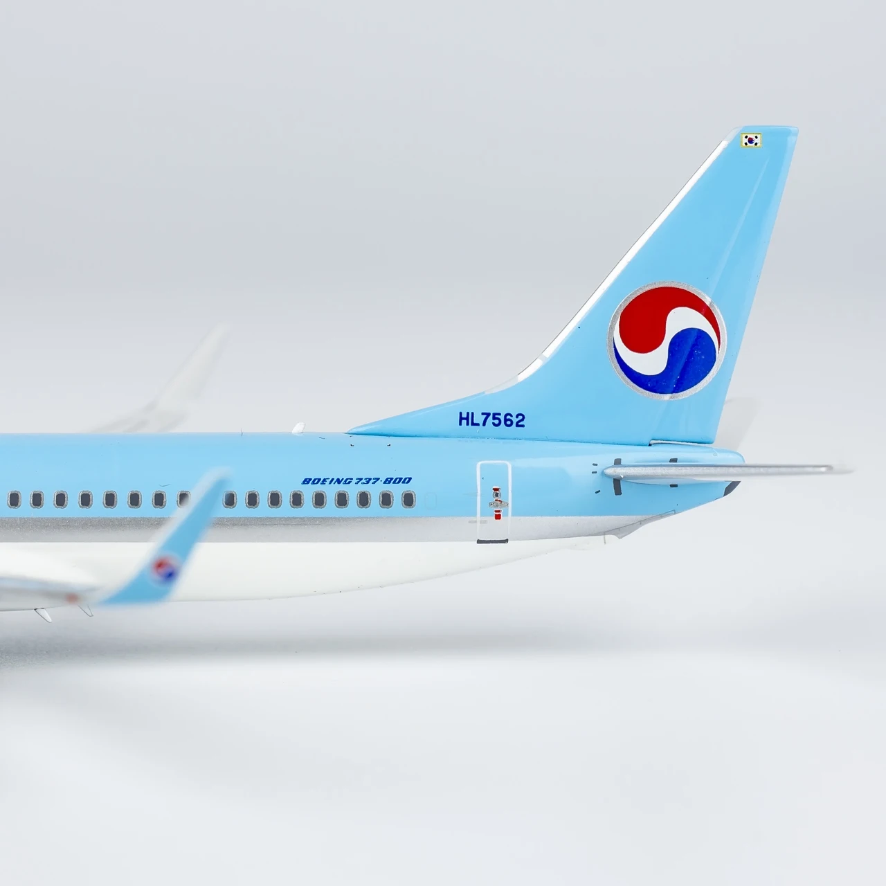 58212 Alloy Collectible Plane Gift NG Model 1:400 Korean Air "Skyteam" Boeing B737-800 Diecast Aircraft Jet Model HL7562