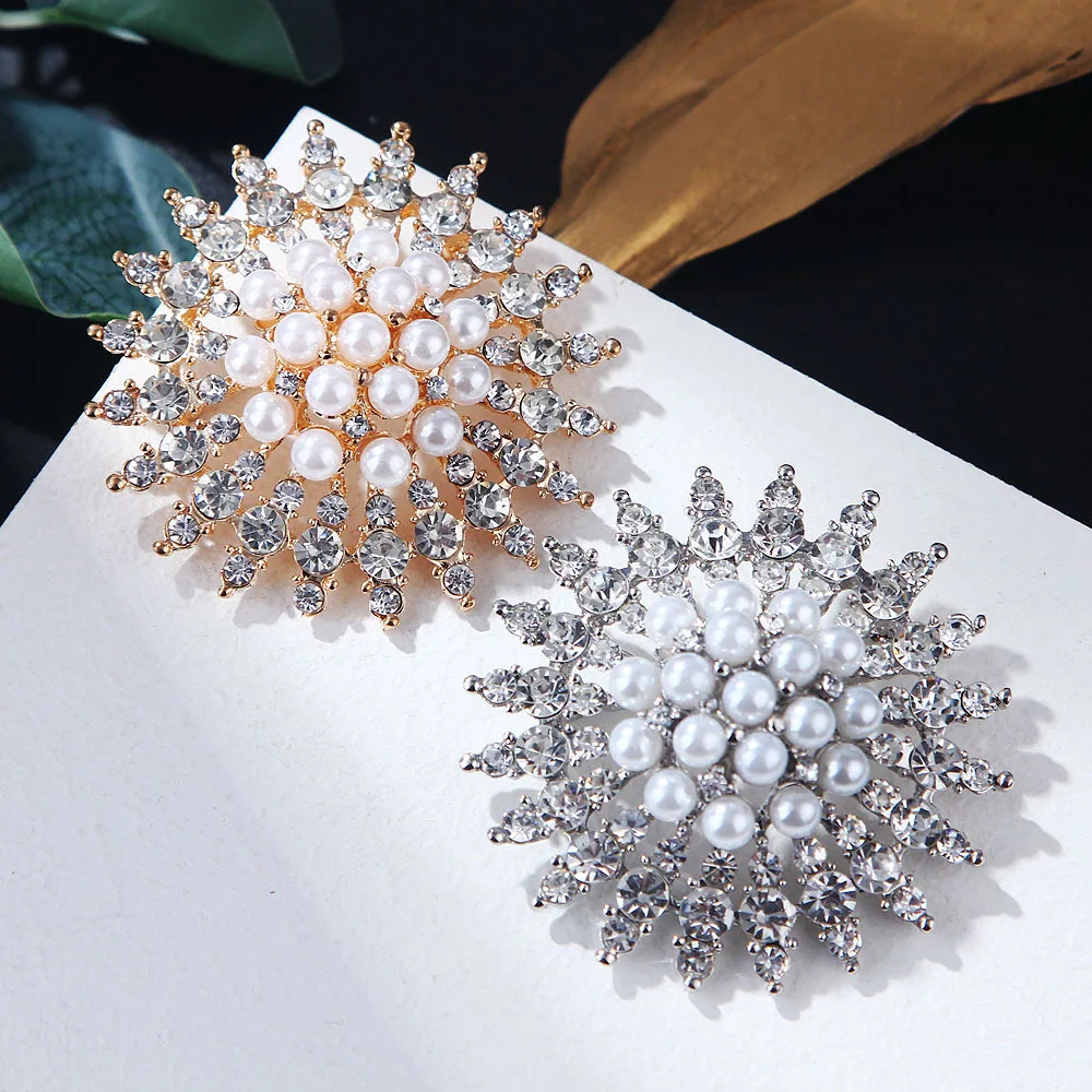 women luxury snowflake retro pearl brooch women's  coat buckle clothing pins jewelry