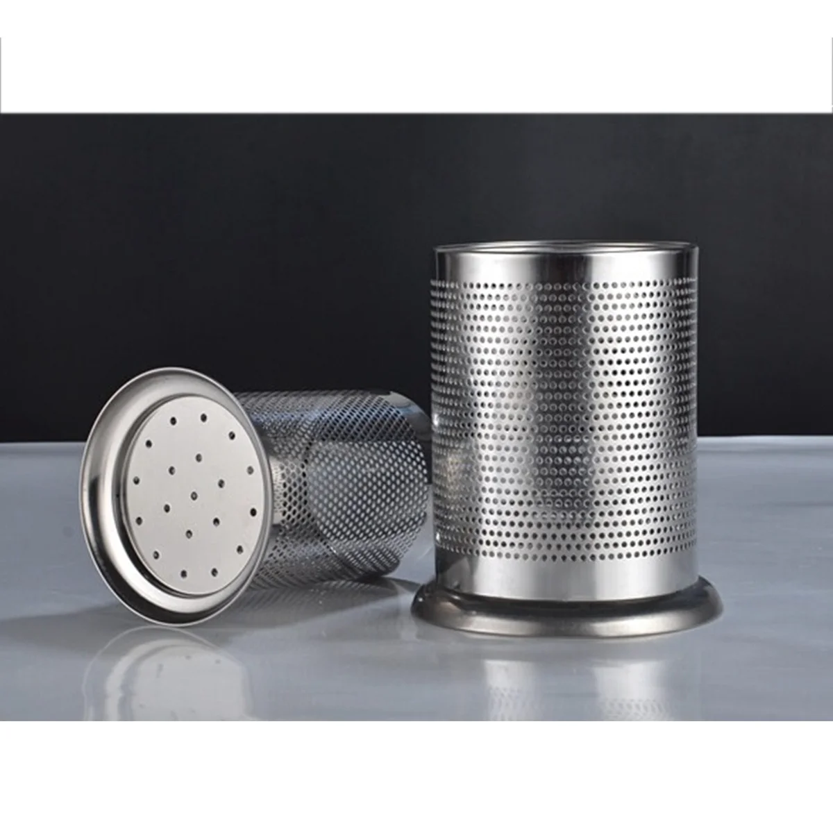 

17x15cm Stainless Steel Thickened Utensil Organizer Drain Hole Flatware Holder Countertop Storage Kitchen Tool Rack