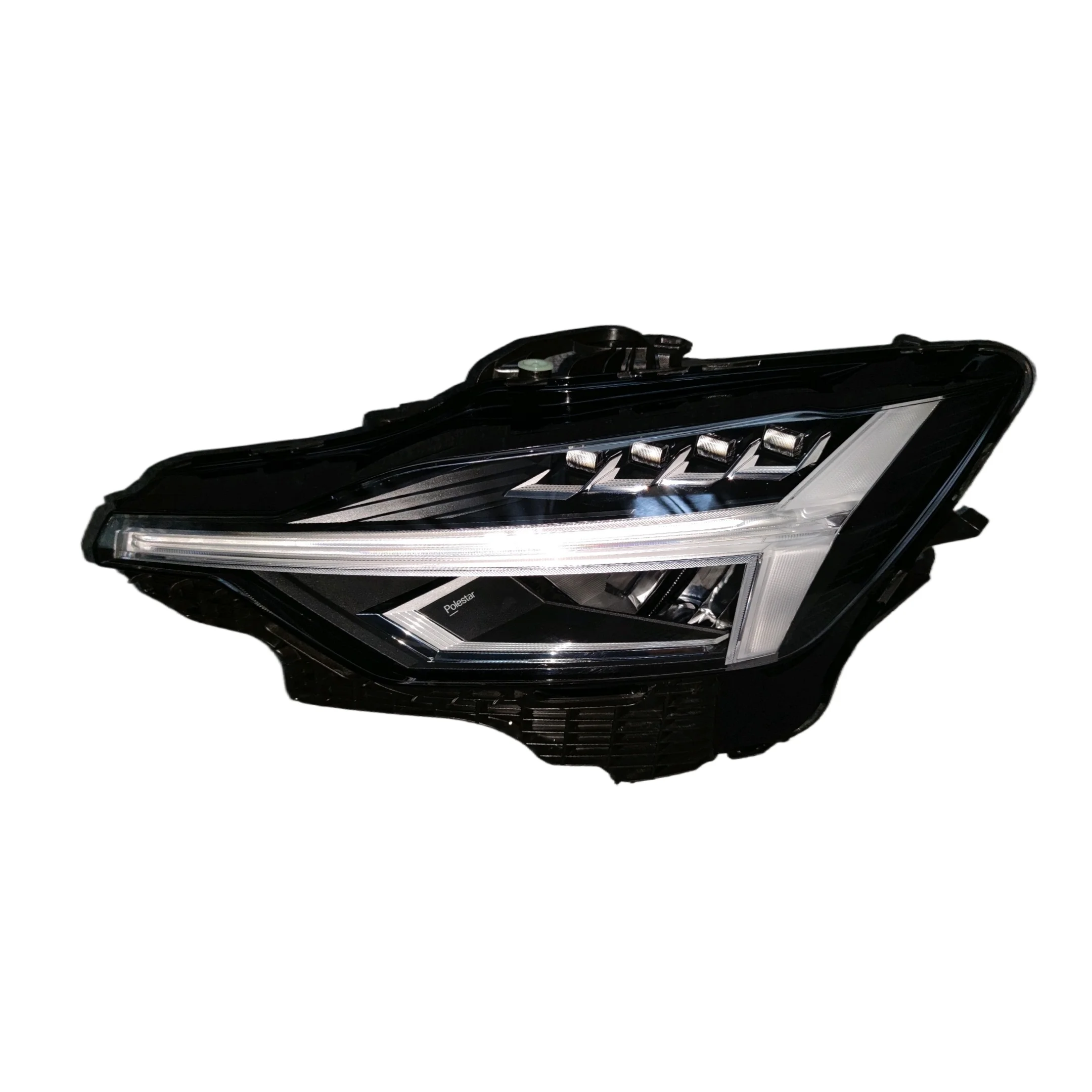 Polestar 2 車の高品質自動照明システム LED ヘッドライトに適しています。