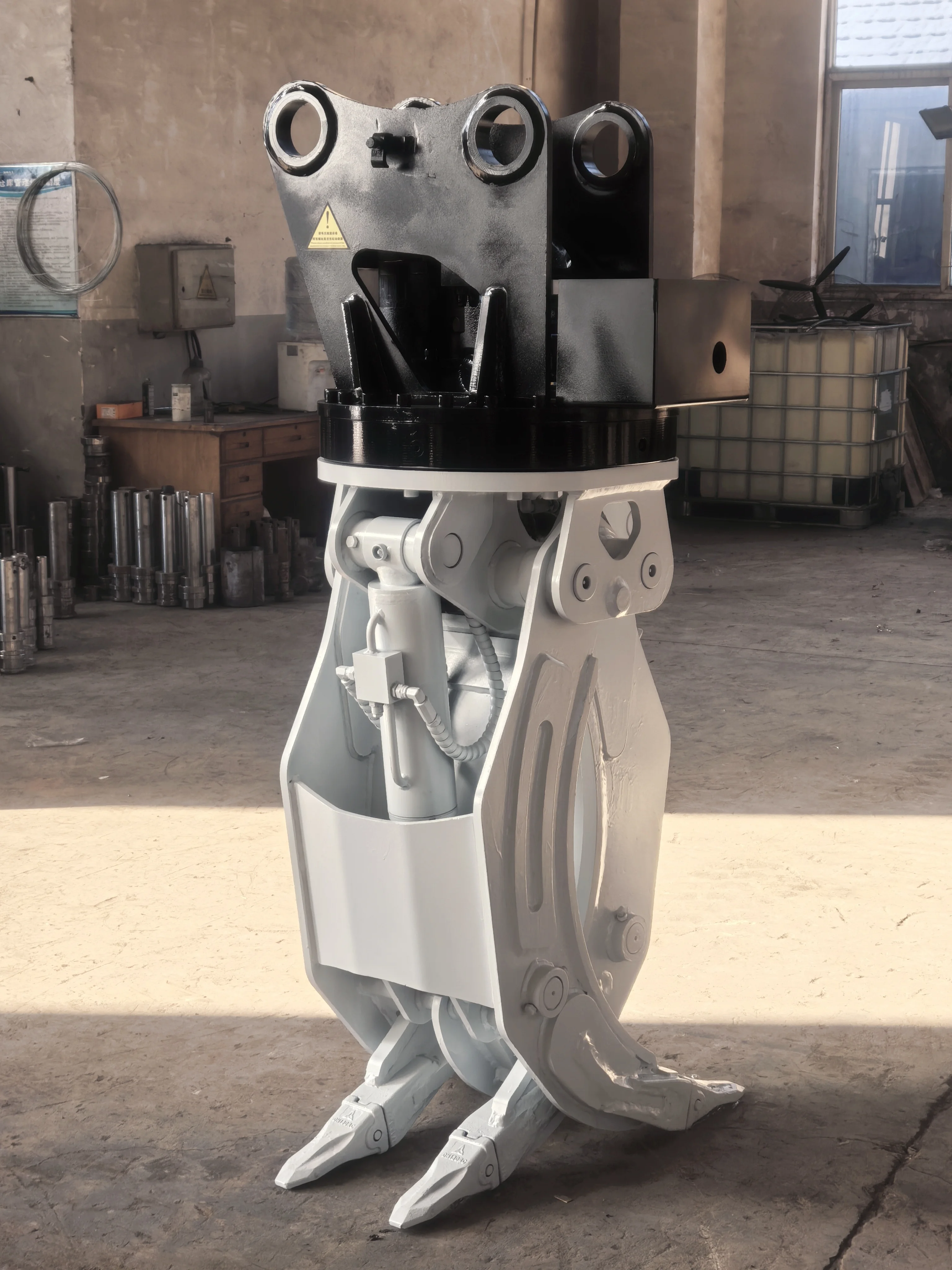 الخشب انتزاع المشابك سجل هيدروليكي مكون المحرك الأساسي Grapples جودة موثوقة بالجملة حفارة الغابات الملحقات الدورية