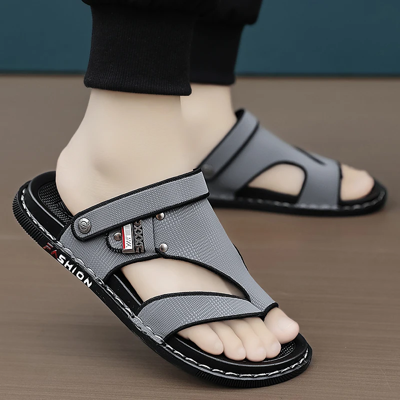 Men's Summer Sandals Water-Resistant Slip-On Soft Sole Sports Beach Shoes Anti-Slip Driving Shoes Fashionable Korean Style