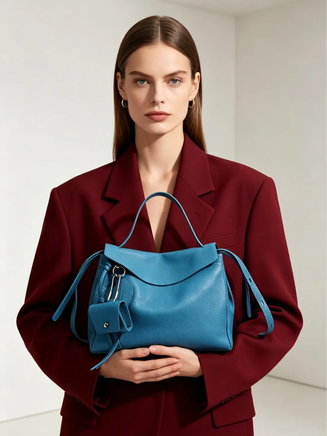 2026 New Genuine Leather Top-Grain Cowhide Women Bag, Versatile Commuter Shoulder & Crossbody Bag, Premium Texture Flap Envelope