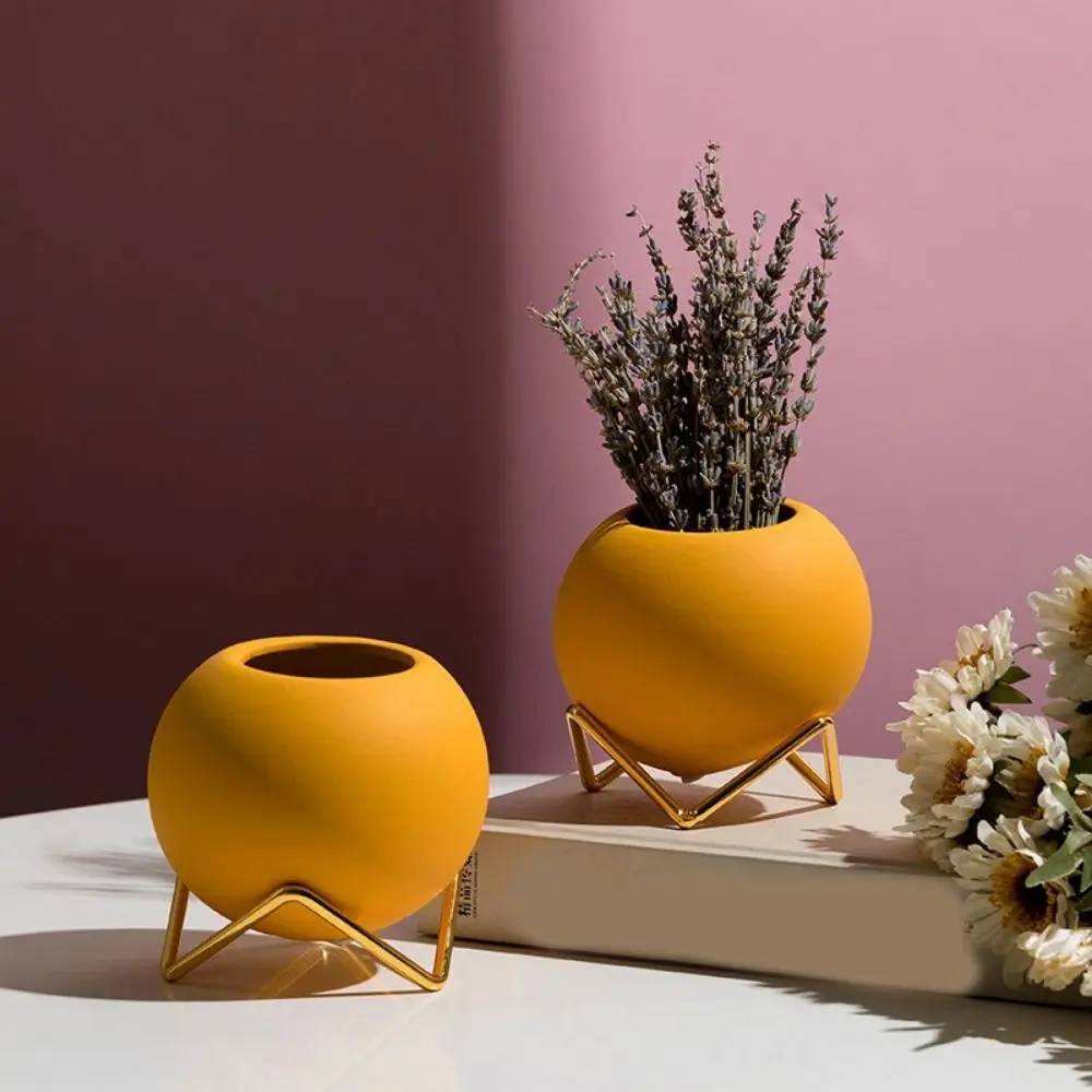 Elegant Iron Bracket Round Ball Ceramic Vase Nordic Style Modern Plant Pot Decorative Small Flower Vase Flowers