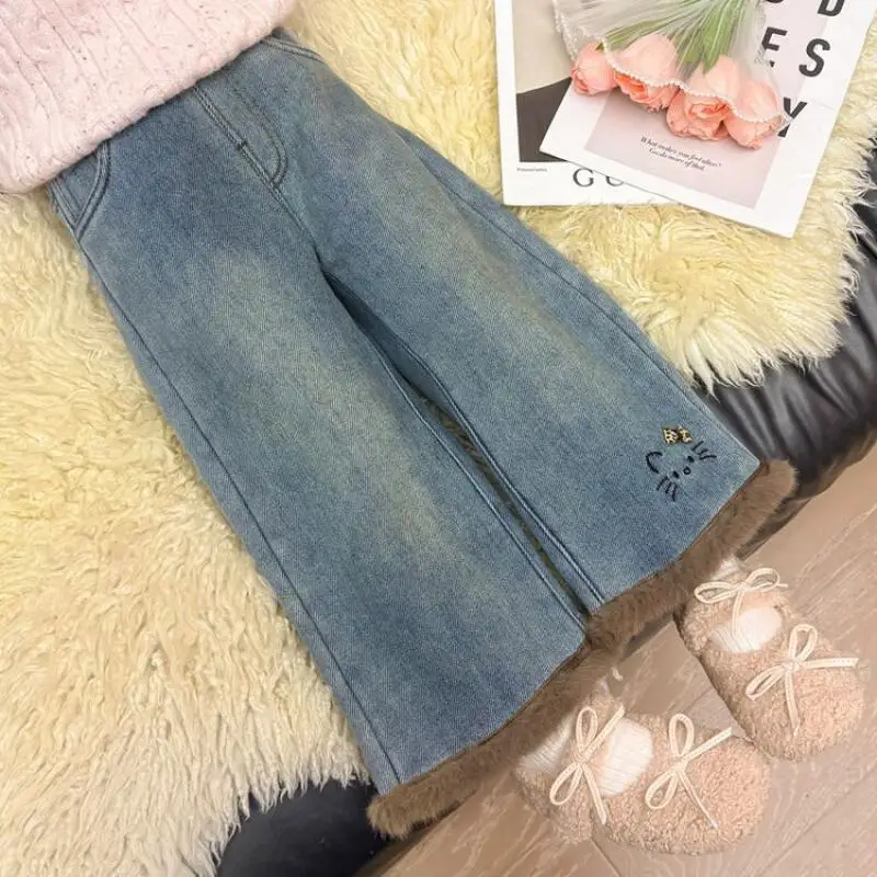 

Бархатные джинсы Hello Kitty для девочек, широкие брюки, модные осенне-зимние новые теплые прямые брюки для отдыха, бархатные каваи с героями мультфильмов