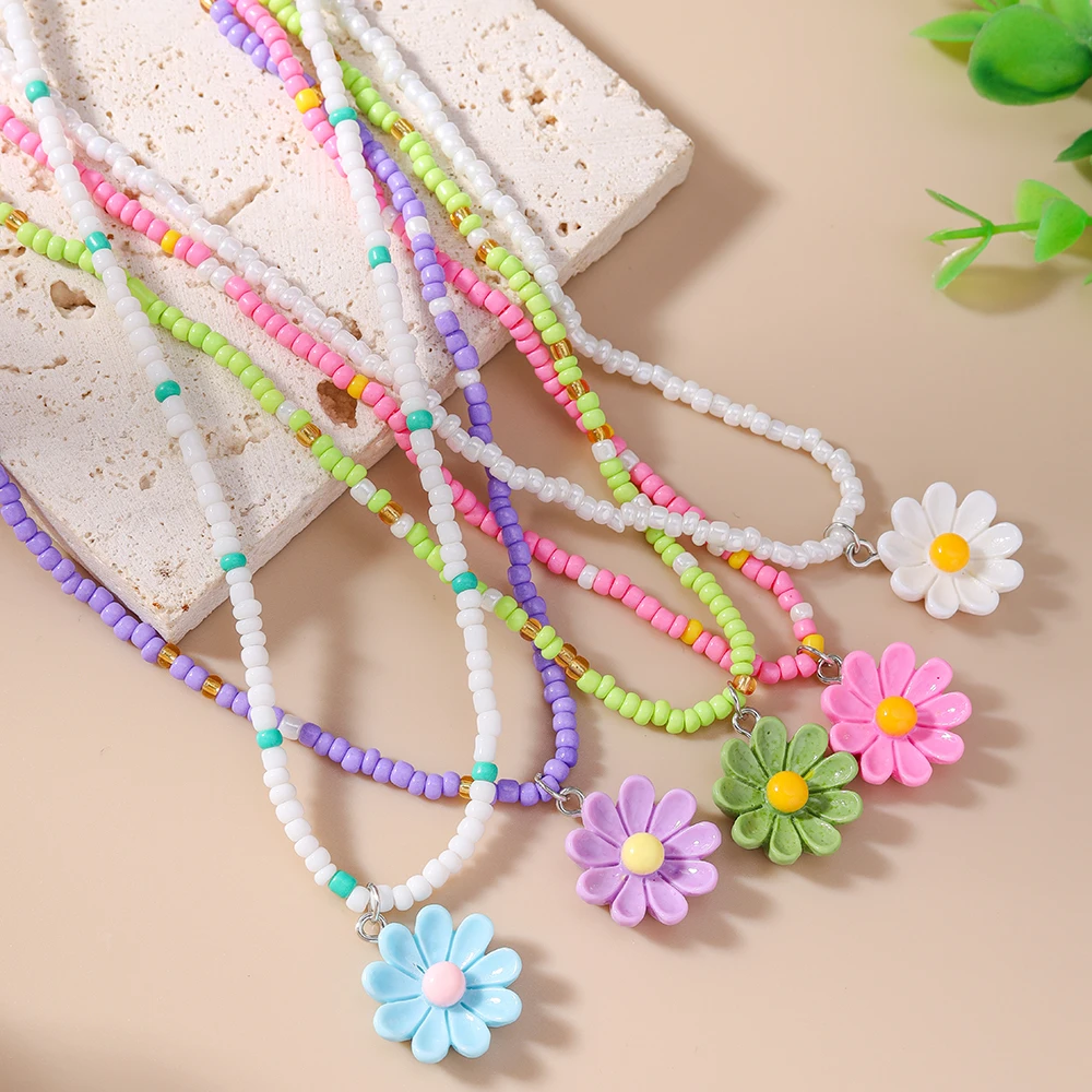 Aihua 5 قطع البوهيمي الملونة زهرة الأقحوان قلادة قلادة مجموعة للنساء الاطفال مطرز قلادة عطلة مجوهرات هدايا